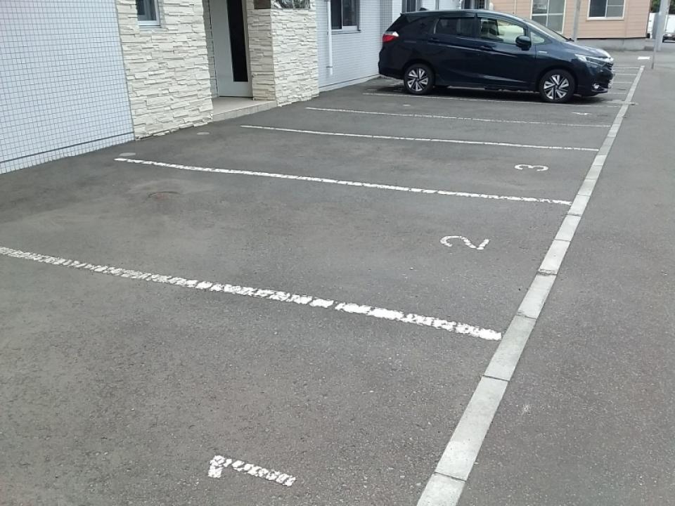 リデーレ平岸駐車場の外観・駐車場イメージ2枚目