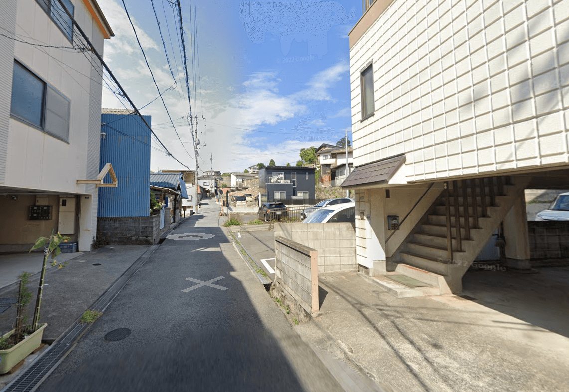 平田ガレージの外観・駐車場イメージ2枚目