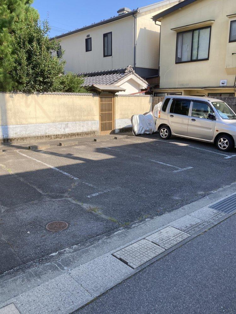 古橋パーキングの外観・駐車場イメージ2枚目