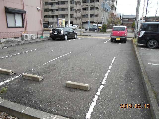 中央Ⅱ(30789)の外観・駐車場イメージ1枚目