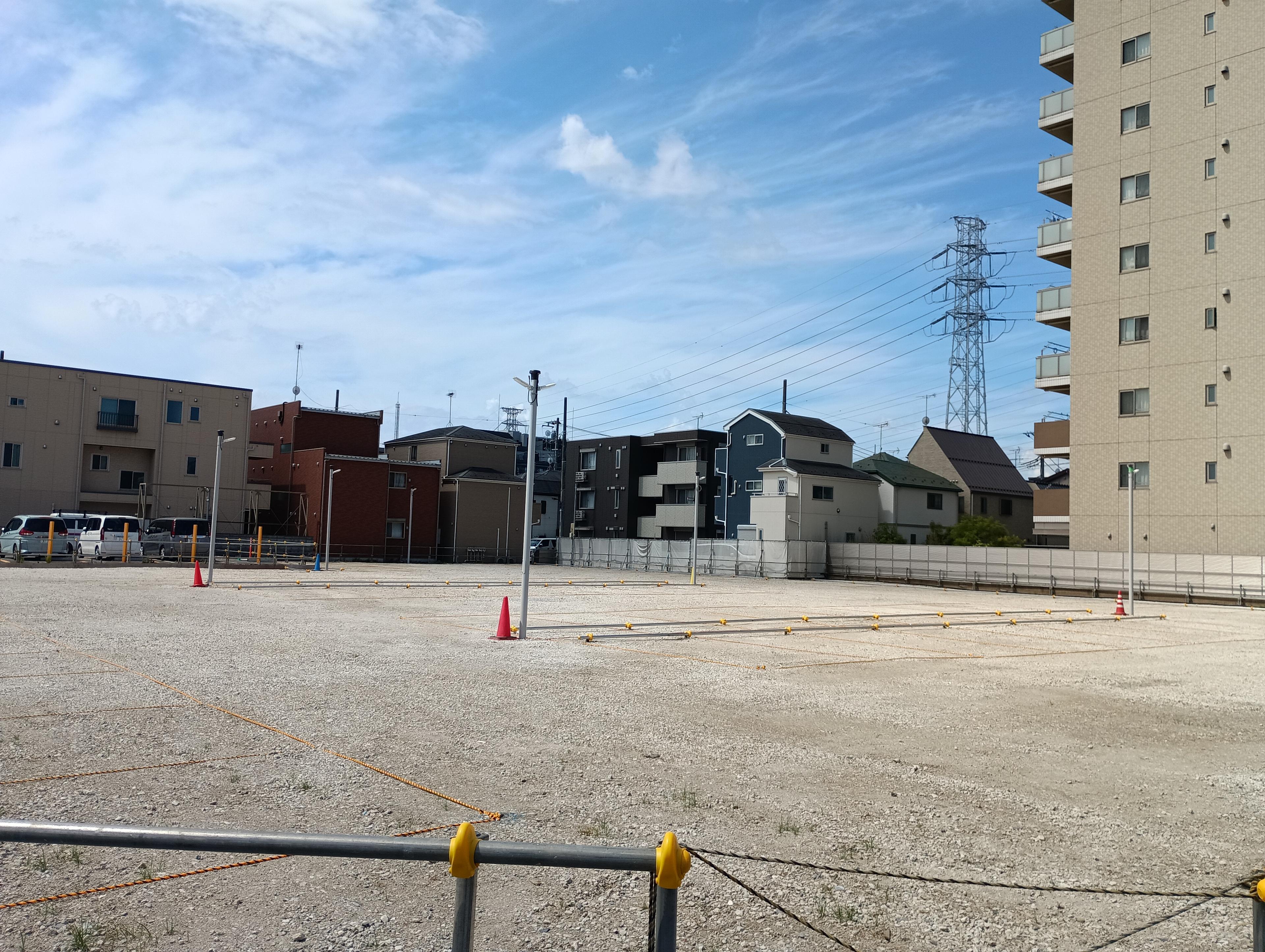 六町1丁目月極駐車場の外観・駐車場イメージ1枚目