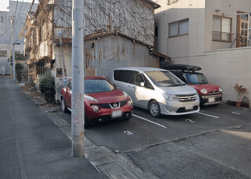 市場町パーキングの外観・駐車場イメージ1枚目