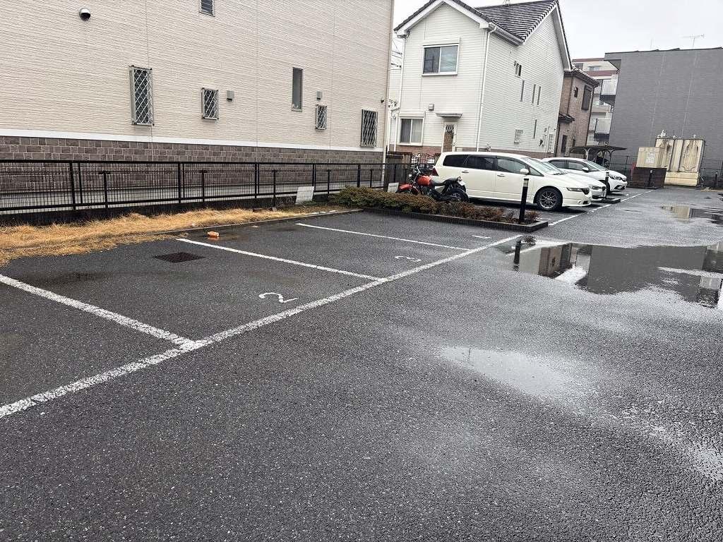 アドミラブールワタル(27820)の外観・駐車場イメージ1枚目