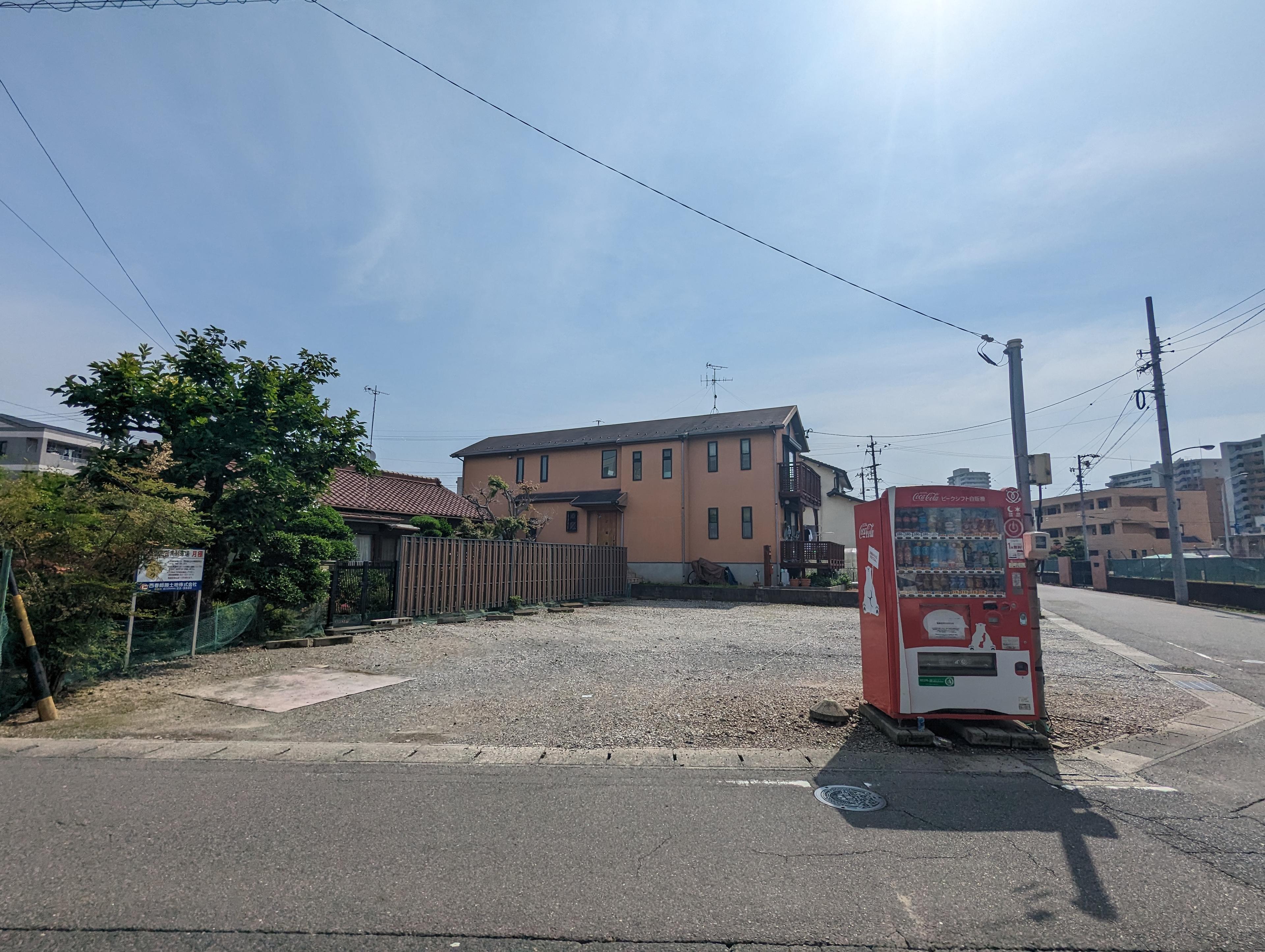 南田面南駐車場の外観・駐車場イメージ2枚目