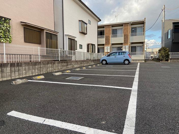 狭山ケ丘(53615)の外観・駐車場イメージ1枚目