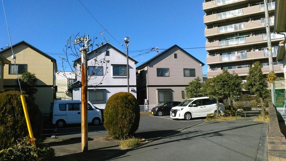 西橋本1丁目の外観・駐車場イメージ3枚目