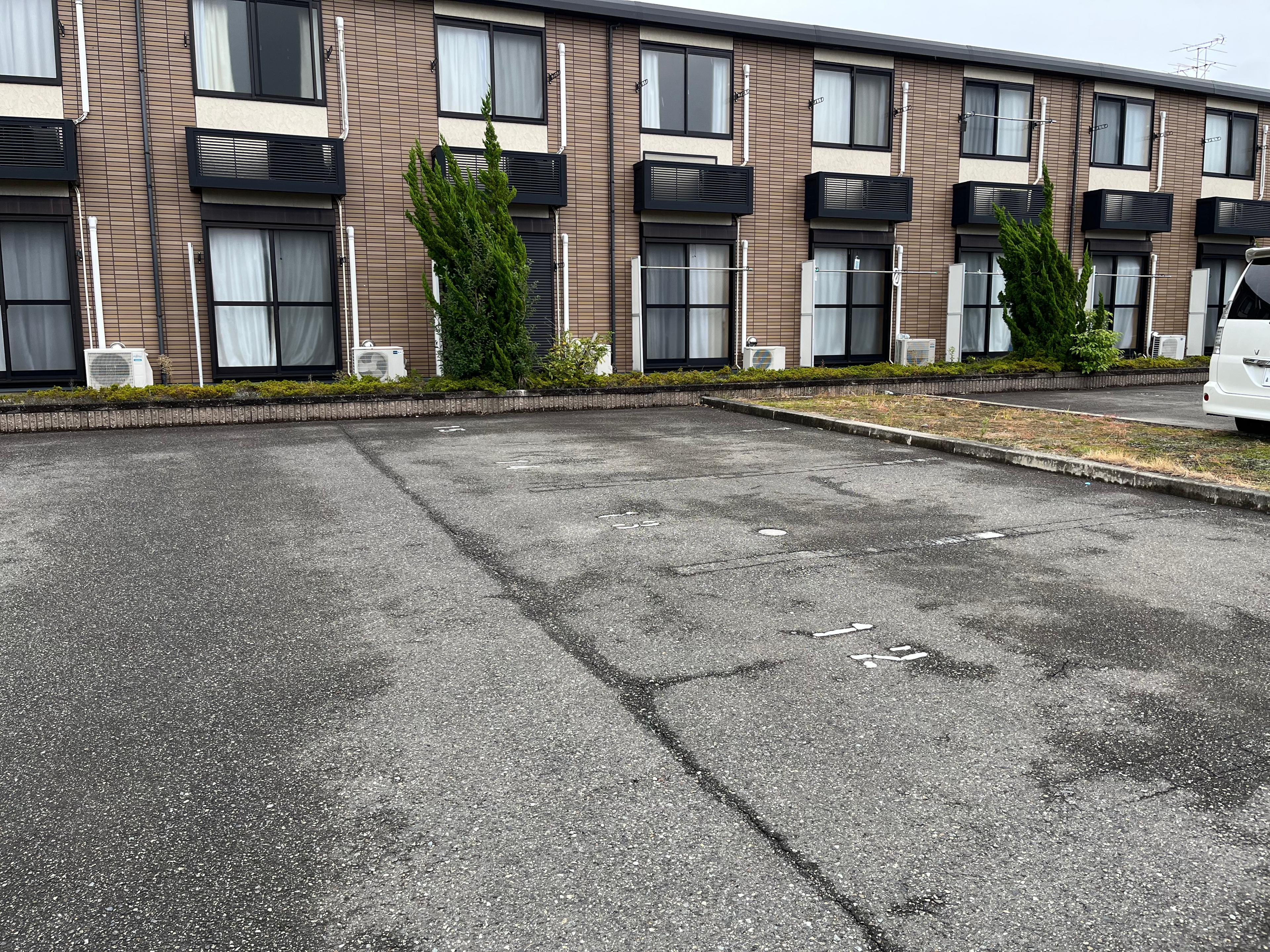 ショコラⅠ(34373)の外観・駐車場イメージ1枚目