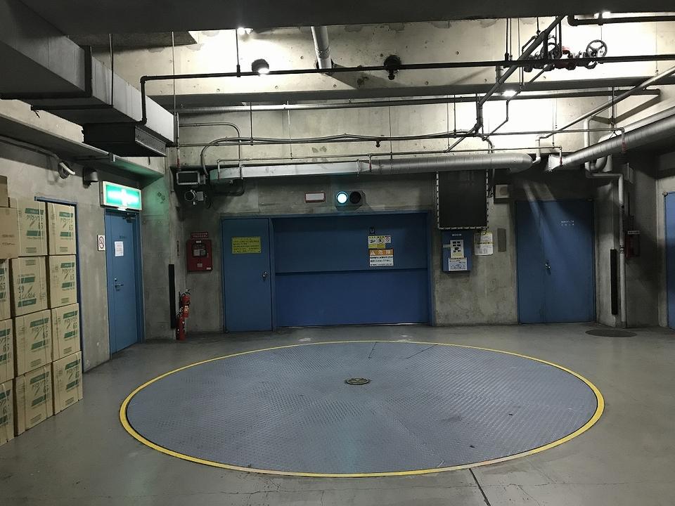 JPT元町ビル第2の外観・駐車場イメージ1枚目