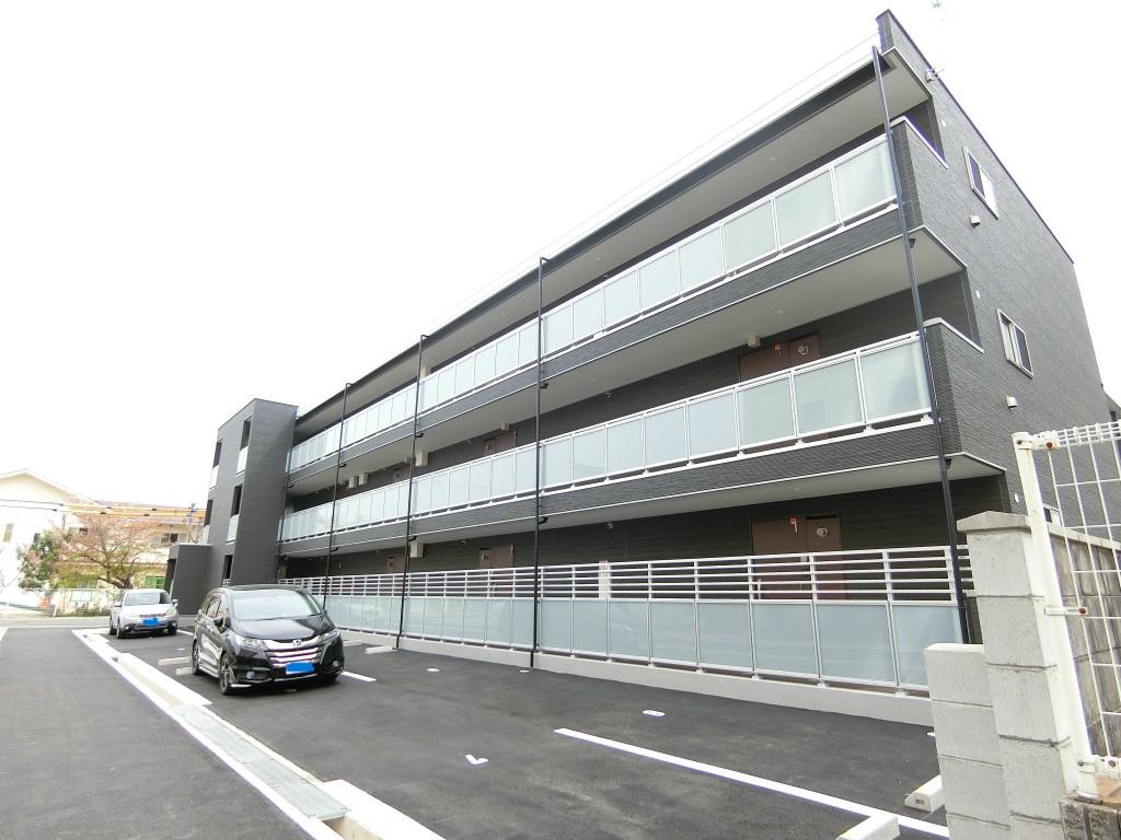 リブリ・リヴェール池田呉服町駐車場の外観・駐車場イメージ1枚目