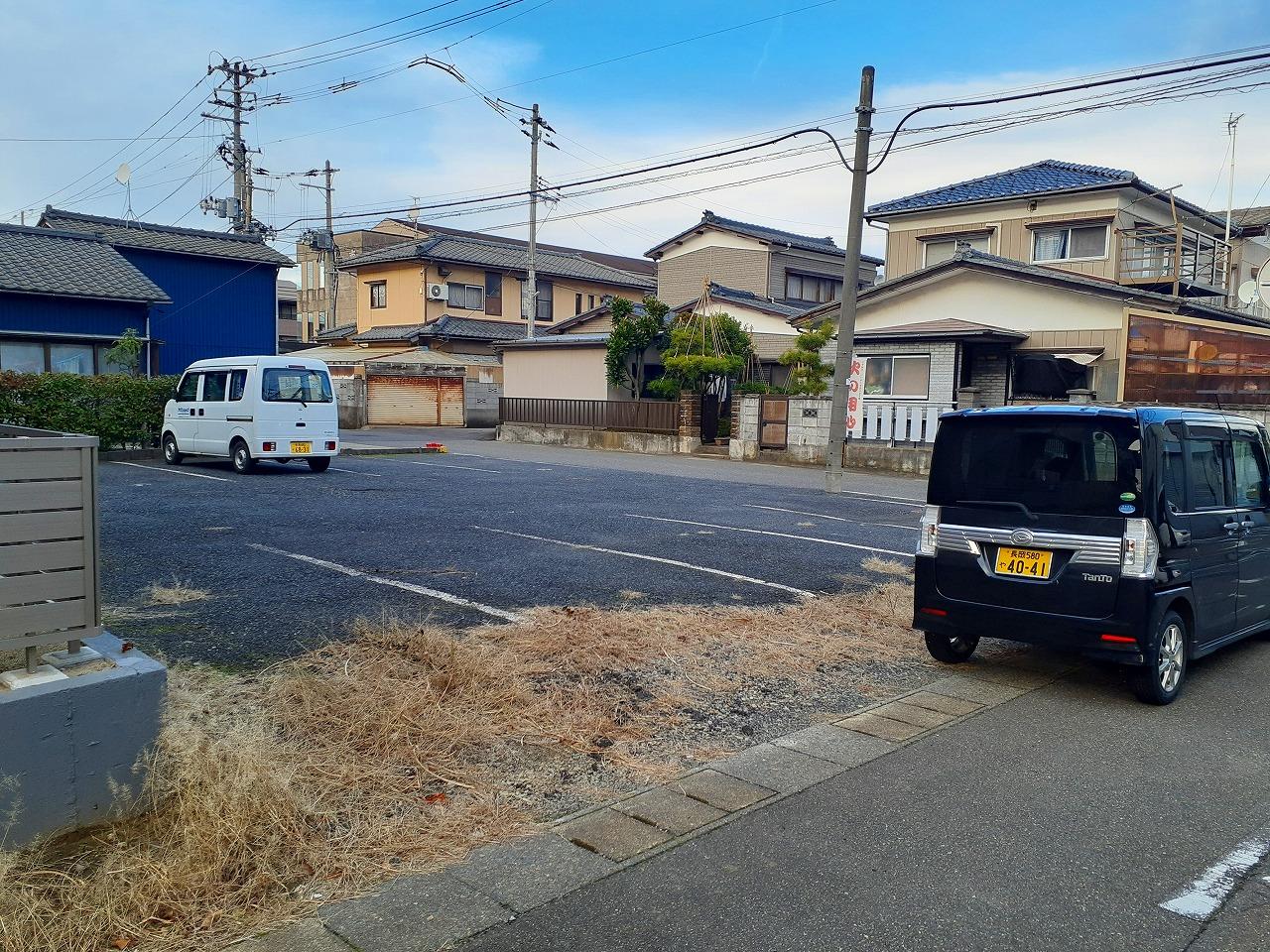 本馬越(岡村)駐車場の外観・駐車場イメージ3枚目