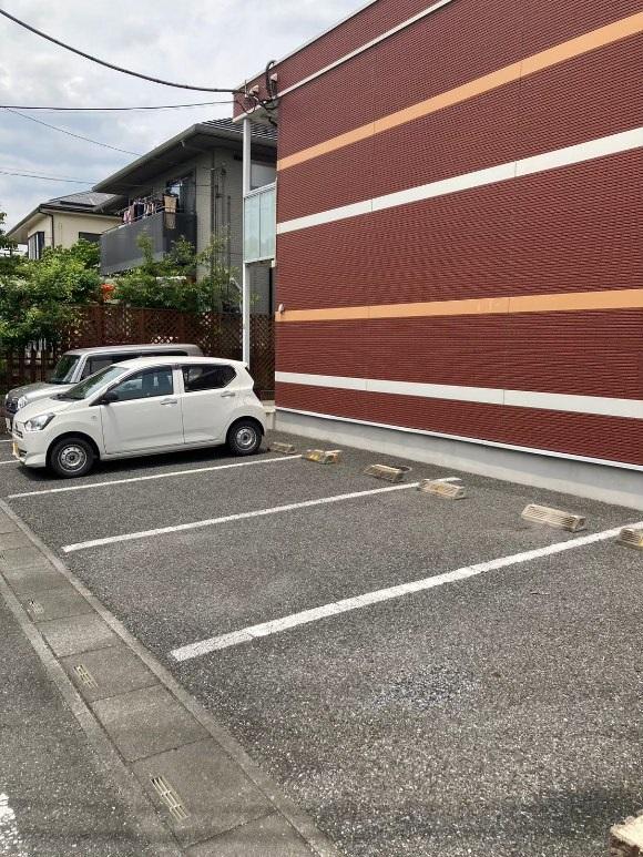 ノワールⅡ(43783)の外観・駐車場イメージ1枚目