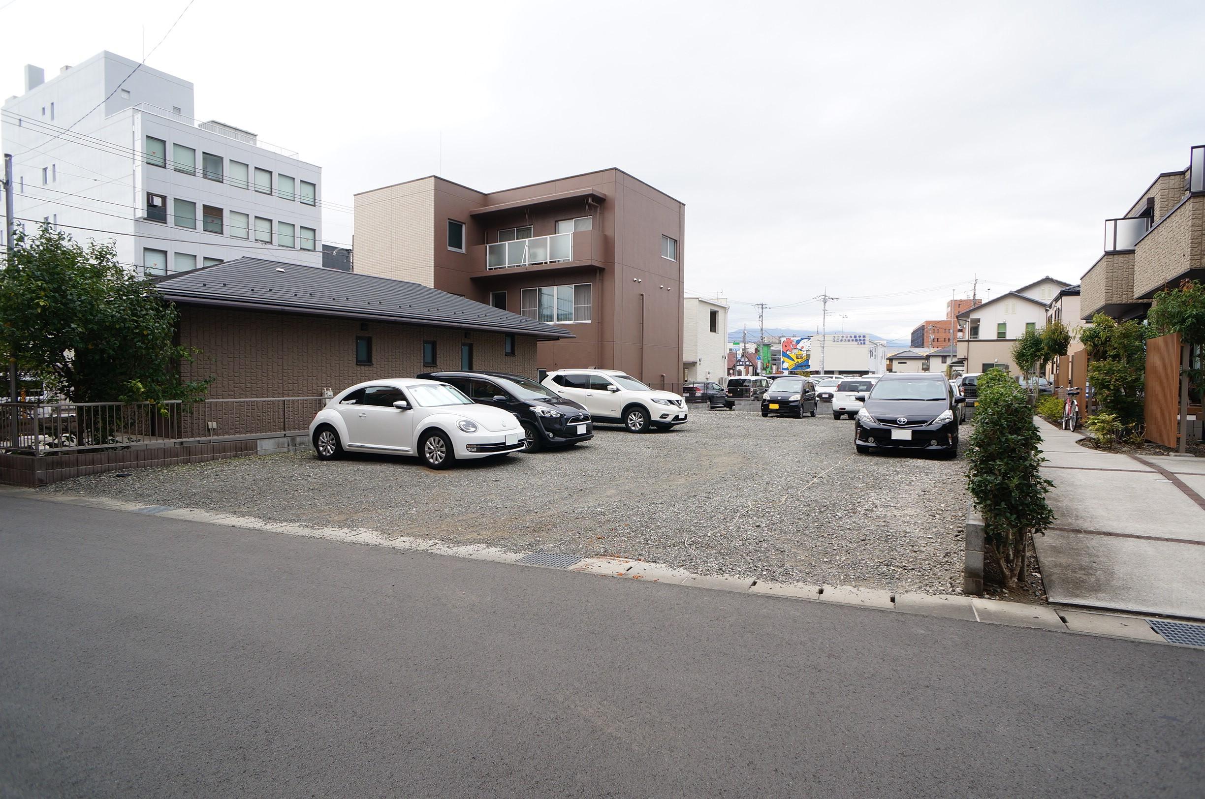 星野駐車場の外観・駐車場イメージ1枚目