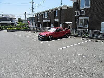 オーベン 高尾(30652)の外観・駐車場イメージ1枚目