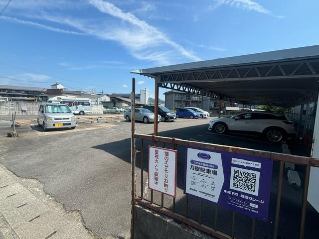 中尾下町 殿西ガレージの外観・駐車場イメージ1枚目