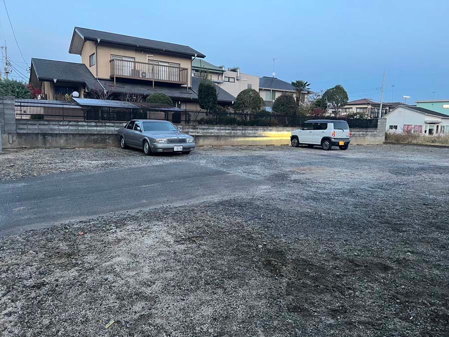 新町駐車場の外観・駐車場イメージ1枚目