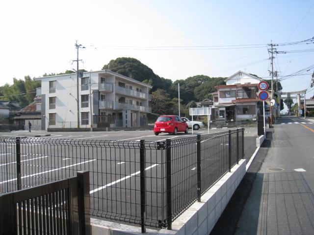 岡垣町吉田駐車場の外観・駐車場イメージ3枚目