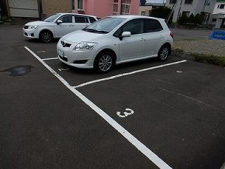 里塚ベストフラット(25506)の外観・駐車場イメージ1枚目