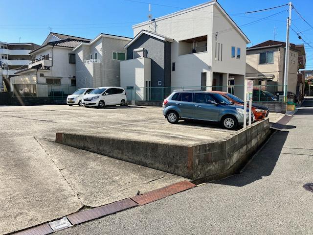 真浄寺駐車場の外観・駐車場イメージ3枚目