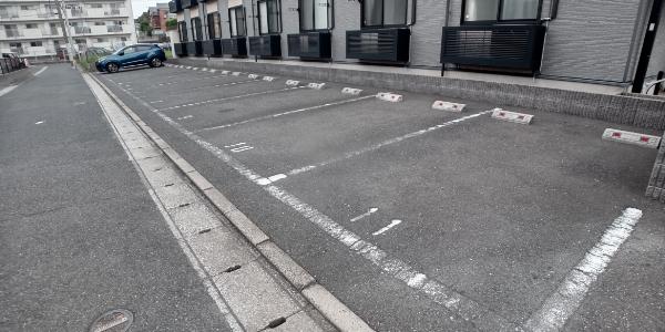 ニューフィール(35375)の外観・駐車場イメージ1枚目