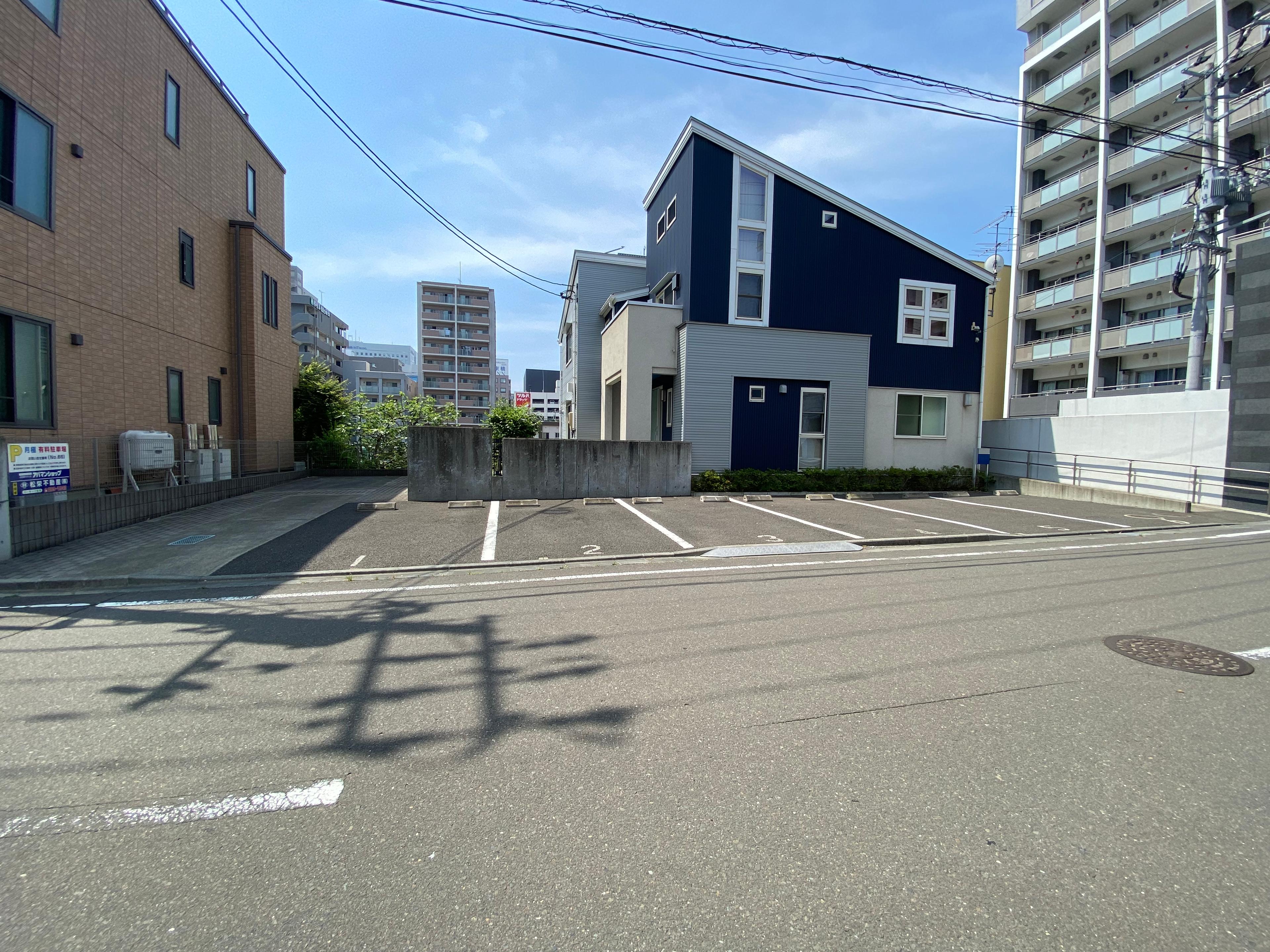 山木駐車場の外観・駐車場イメージ1枚目