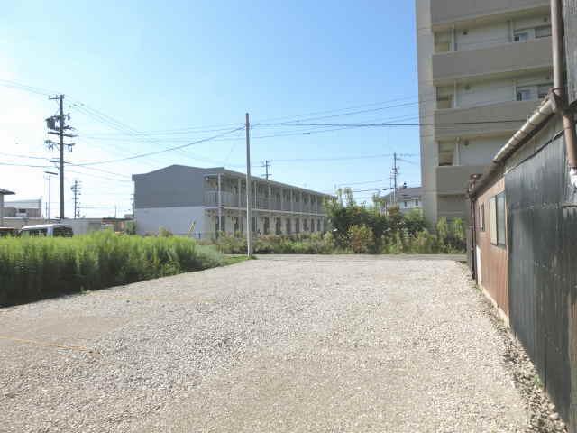 ワイズ・常願通 第1駐車場の外観・駐車場イメージ3枚目