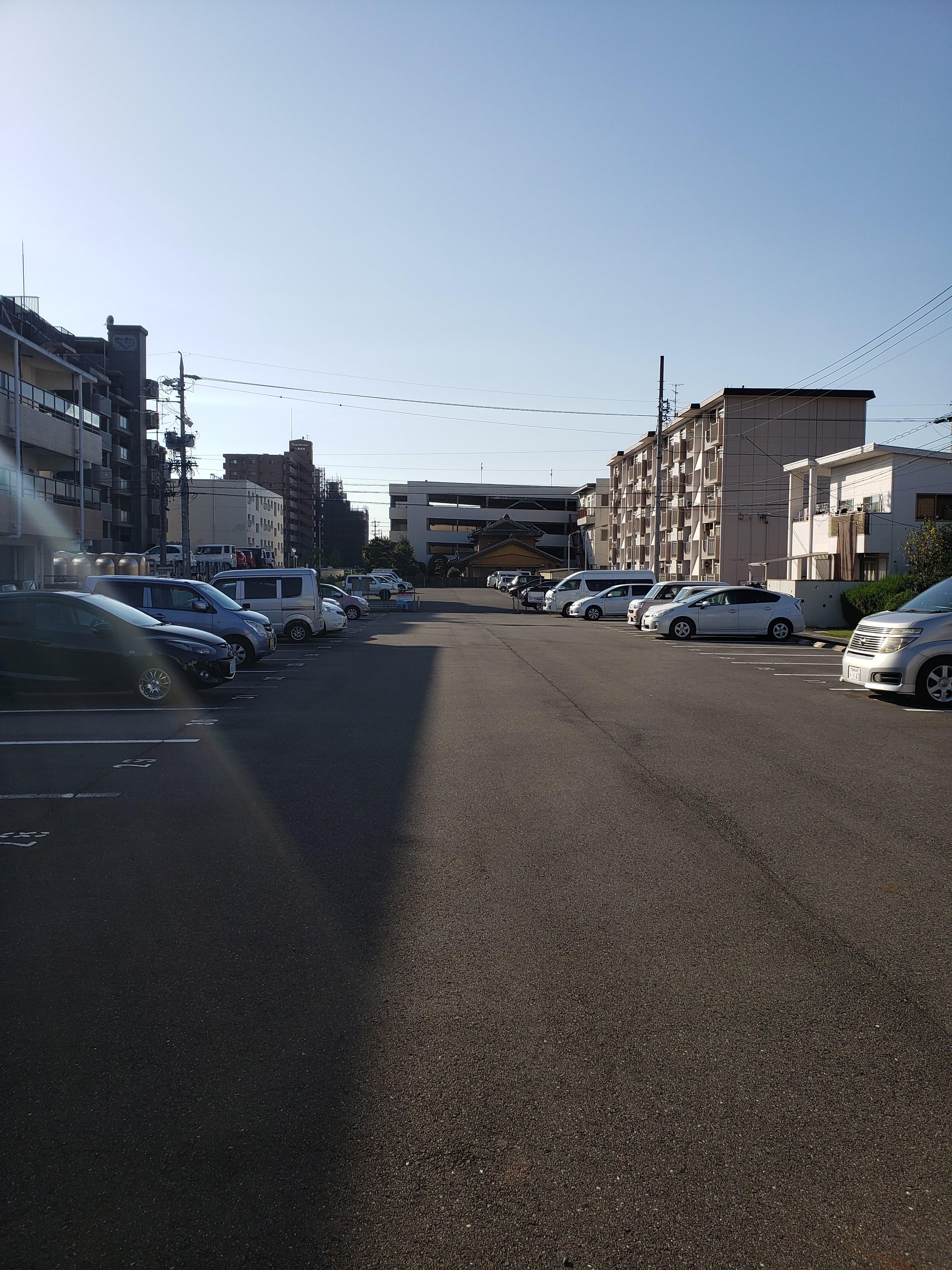 マルイワ・枠杁鈴木駐車場の外観・駐車場イメージ3枚目