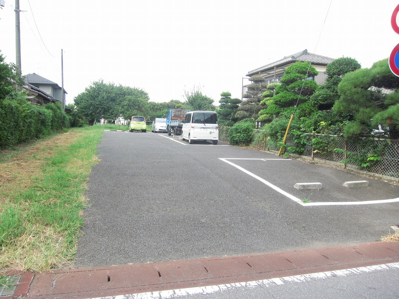 飯泉駐車場の外観・駐車場イメージ1枚目