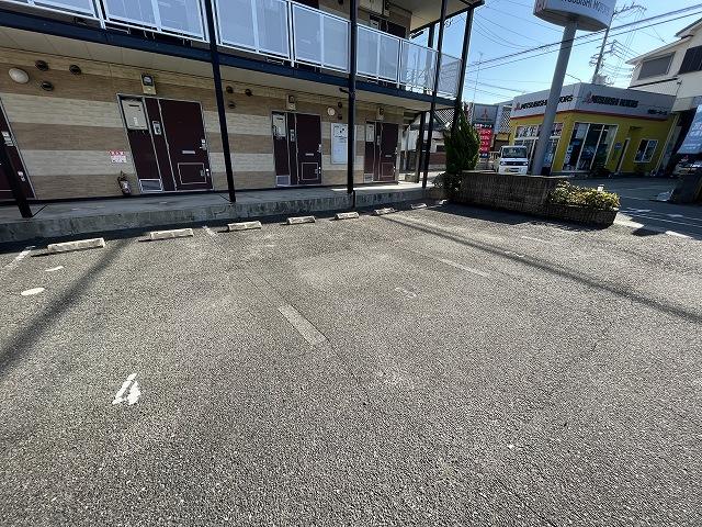 Armandii(29780)の外観・駐車場イメージ1枚目