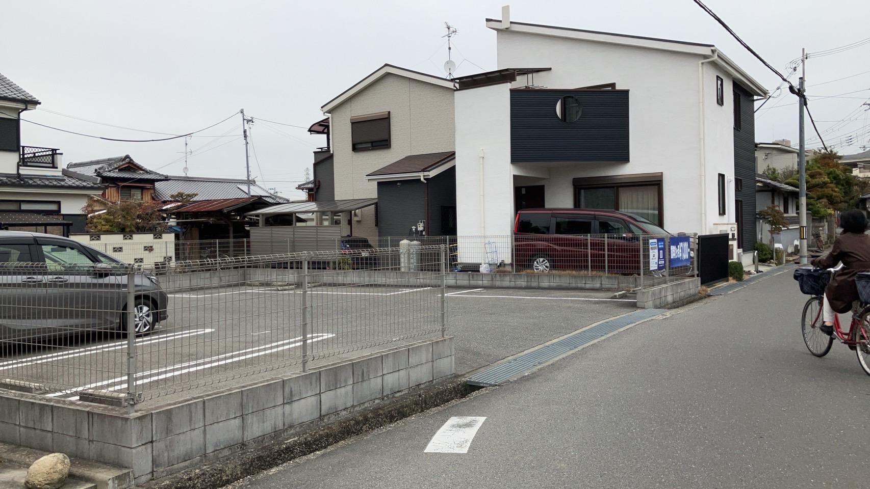 私部1丁目駐車場の外観・駐車場イメージ2枚目