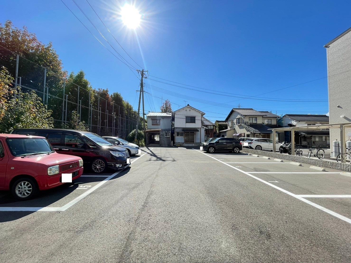 Lien立川駐車場の外観・駐車場イメージ2枚目