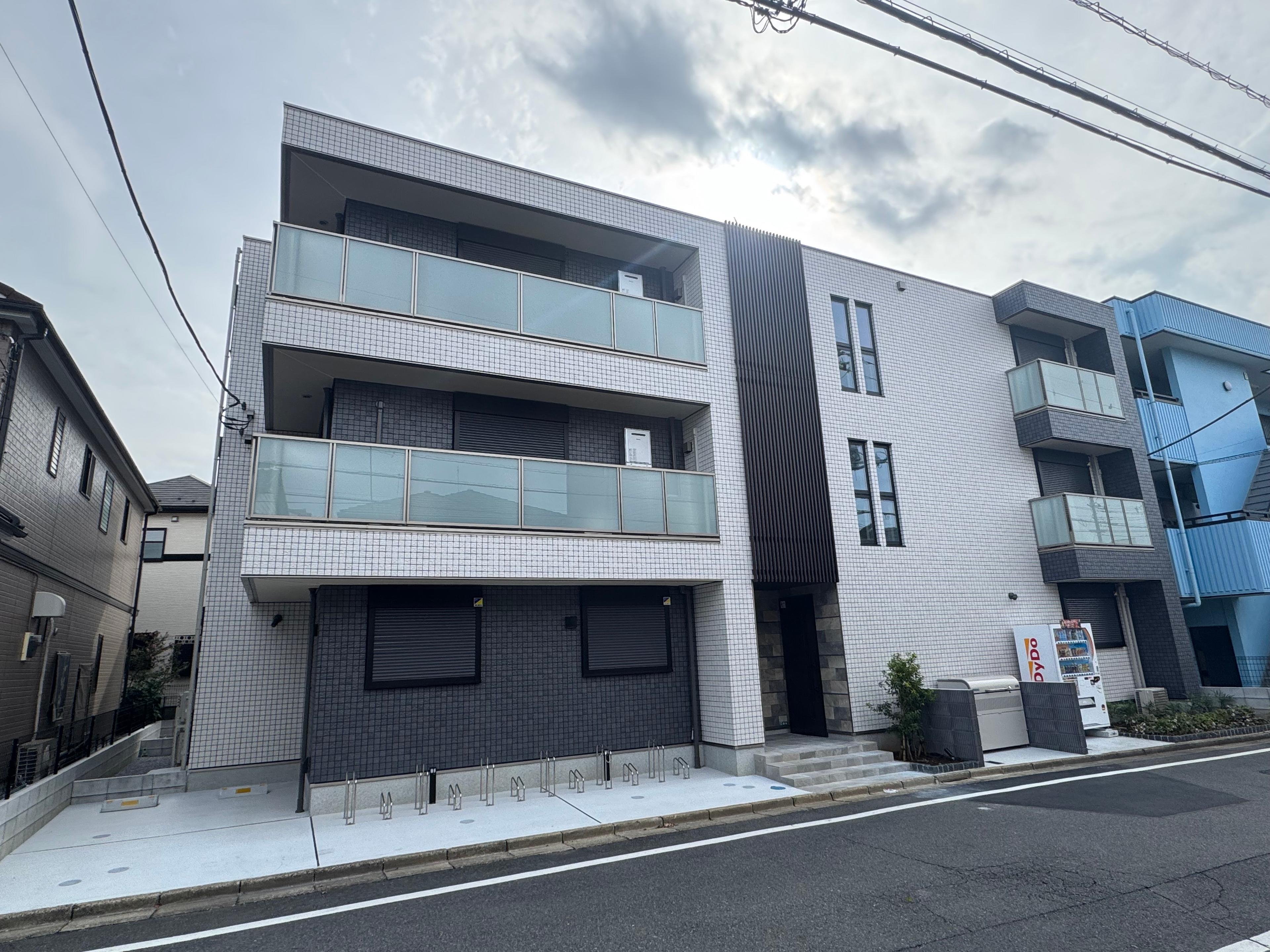 CALESSIA草加駐車場の外観・駐車場イメージ1枚目