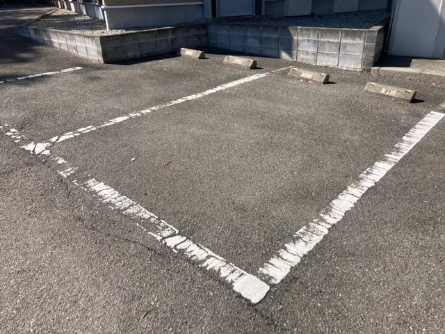 WIN(41206)の外観・駐車場イメージ3枚目