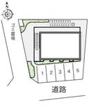 プラムI(13545)の駐車場