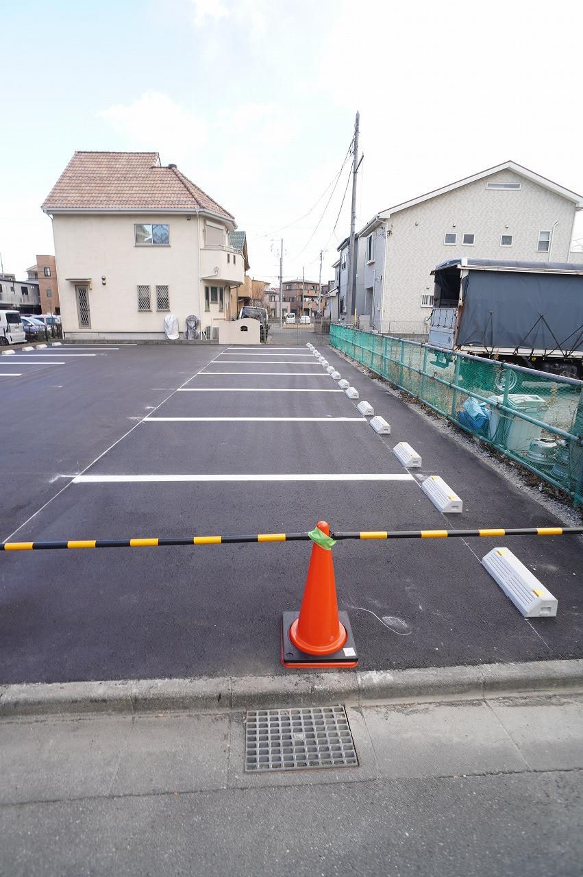 新曽21-10駐車場の外観・駐車場イメージ3枚目