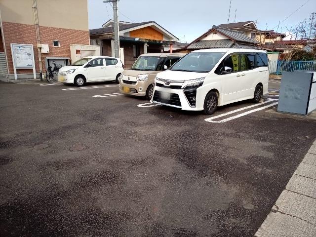 川原2(52807)の外観・駐車場イメージ1枚目