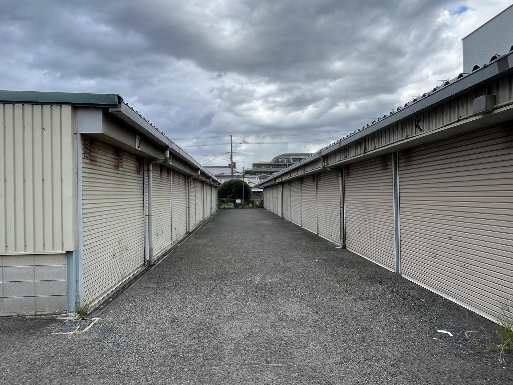 見浪ガレージ氷野1丁目 南の外観・駐車場イメージ2枚目