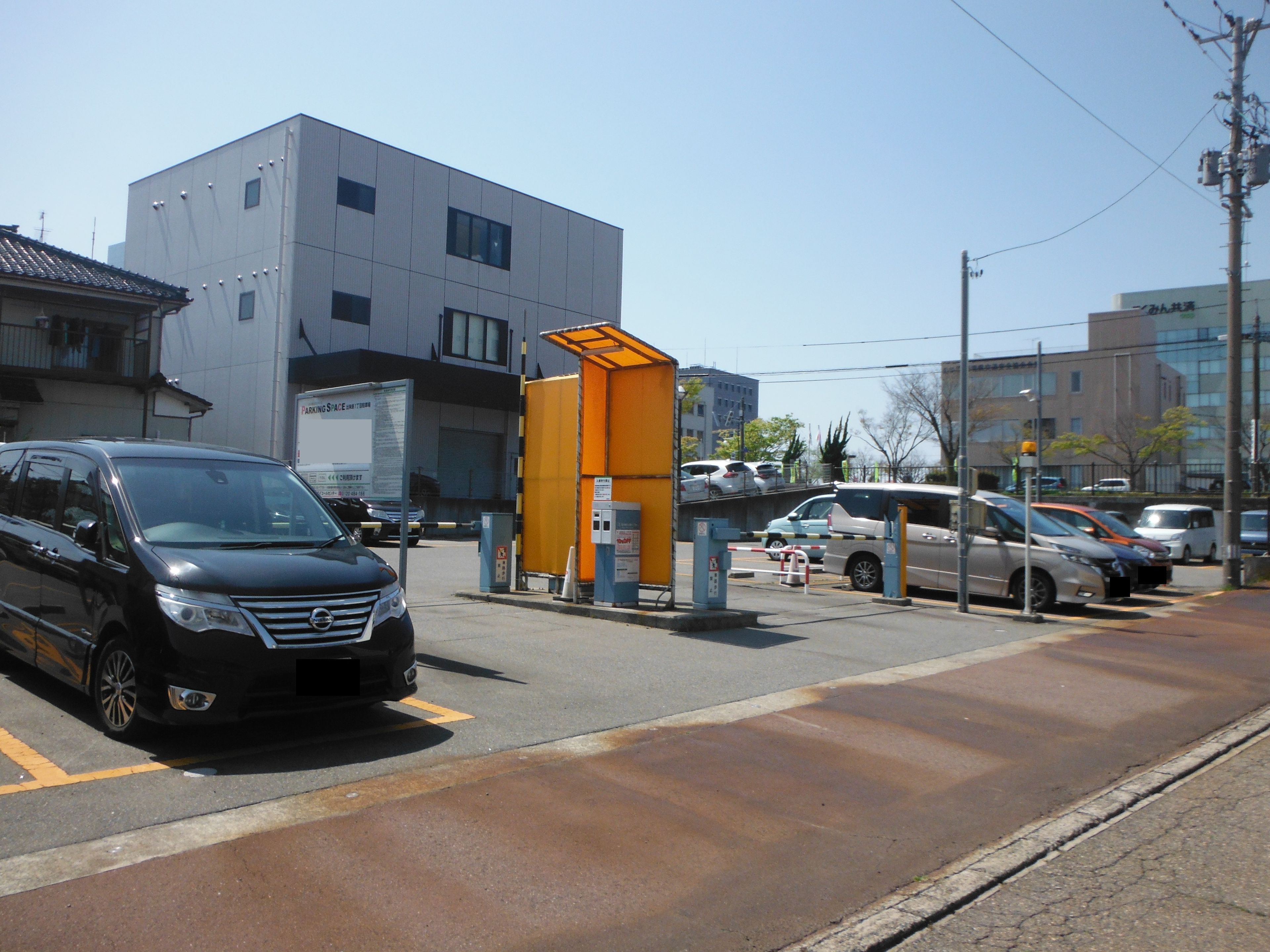 パーキングスペース出来島1丁目駐車場の外観・駐車場イメージ1枚目