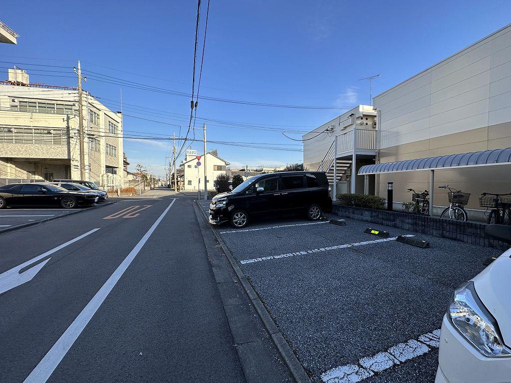 ノイエブルク(23991)の外観・駐車場イメージ1枚目