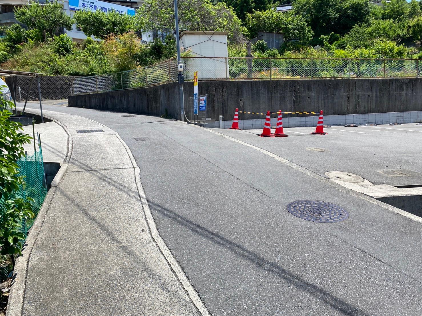 戸坂山根松井駐車場の外観・駐車場イメージ3枚目