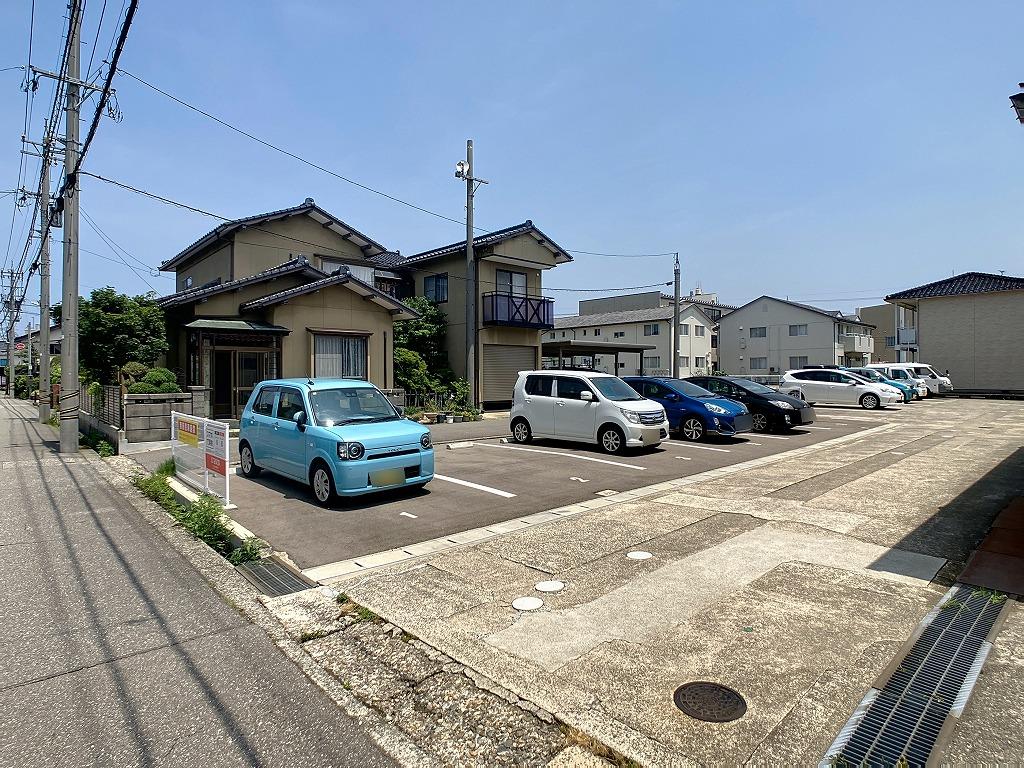 藤江南2丁目Fパーキングの外観・駐車場イメージ1枚目