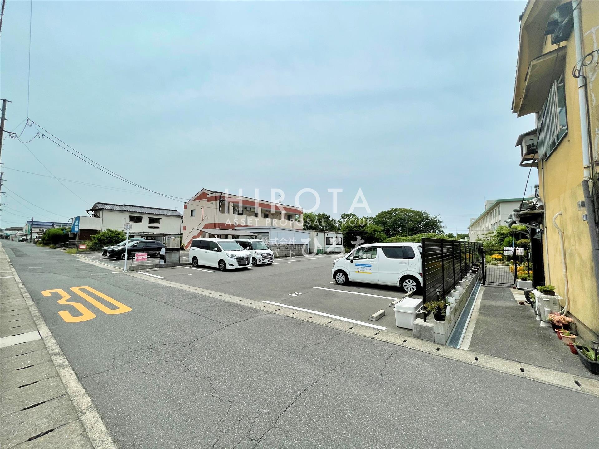 樋口月極駐車場の外観・駐車場イメージ1枚目