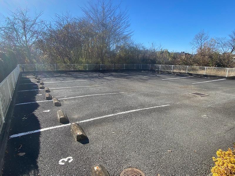 ライラック(16518)の外観・駐車場イメージ1枚目