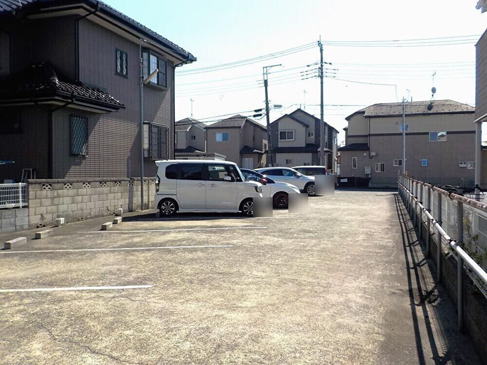 長島駐車場の外観・駐車場イメージ2枚目