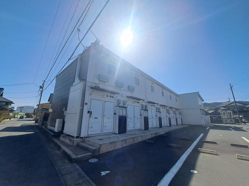 プリマヴェーラ110(23574)の外観・駐車場イメージ2枚目