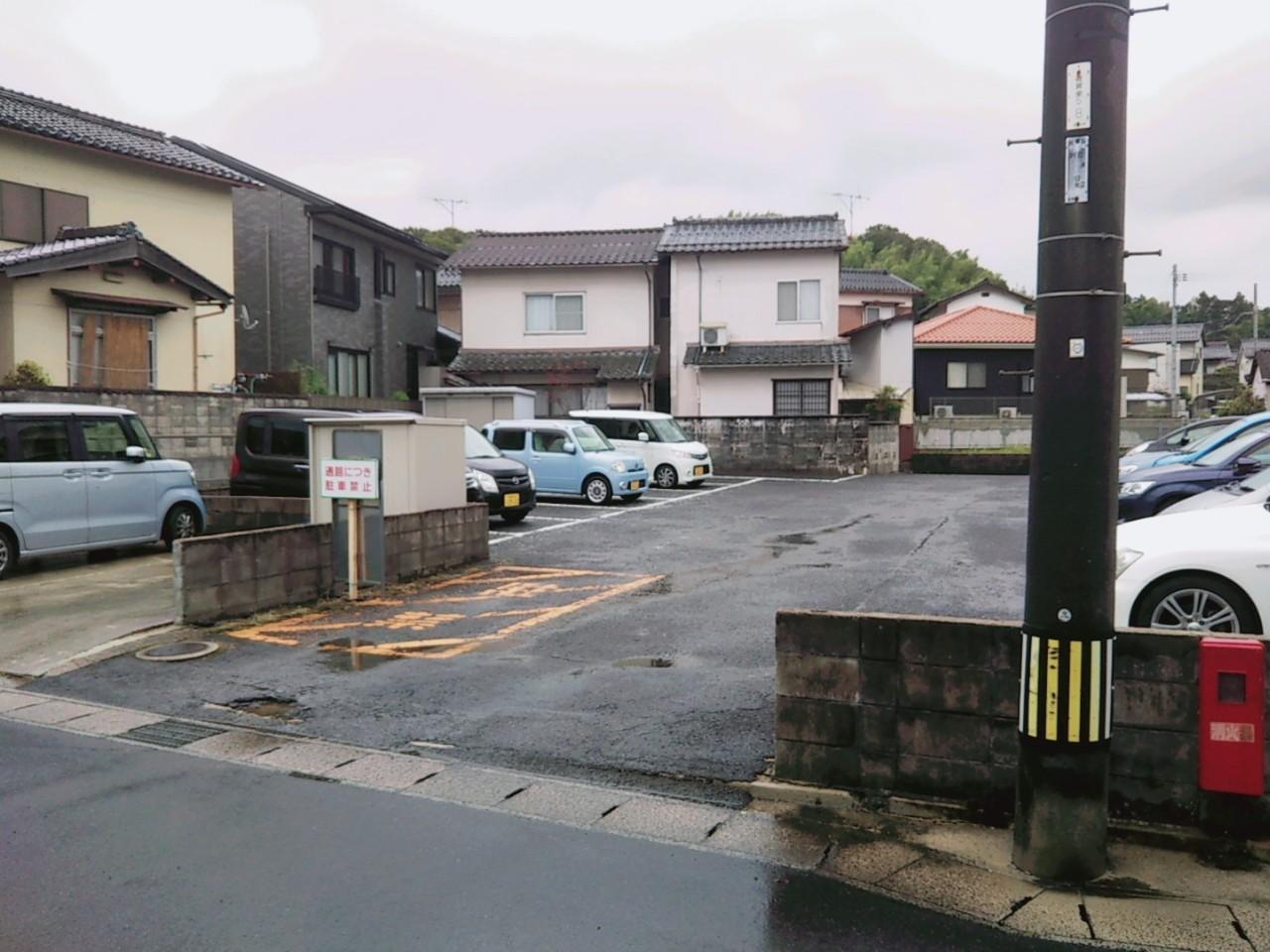 雑賀町駐車場の外観・駐車場イメージ1枚目