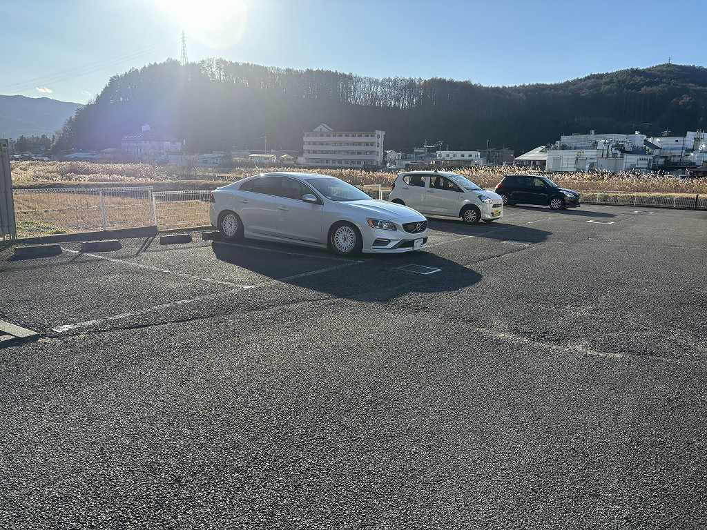 ディアコート(16782)の外観・駐車場イメージ1枚目