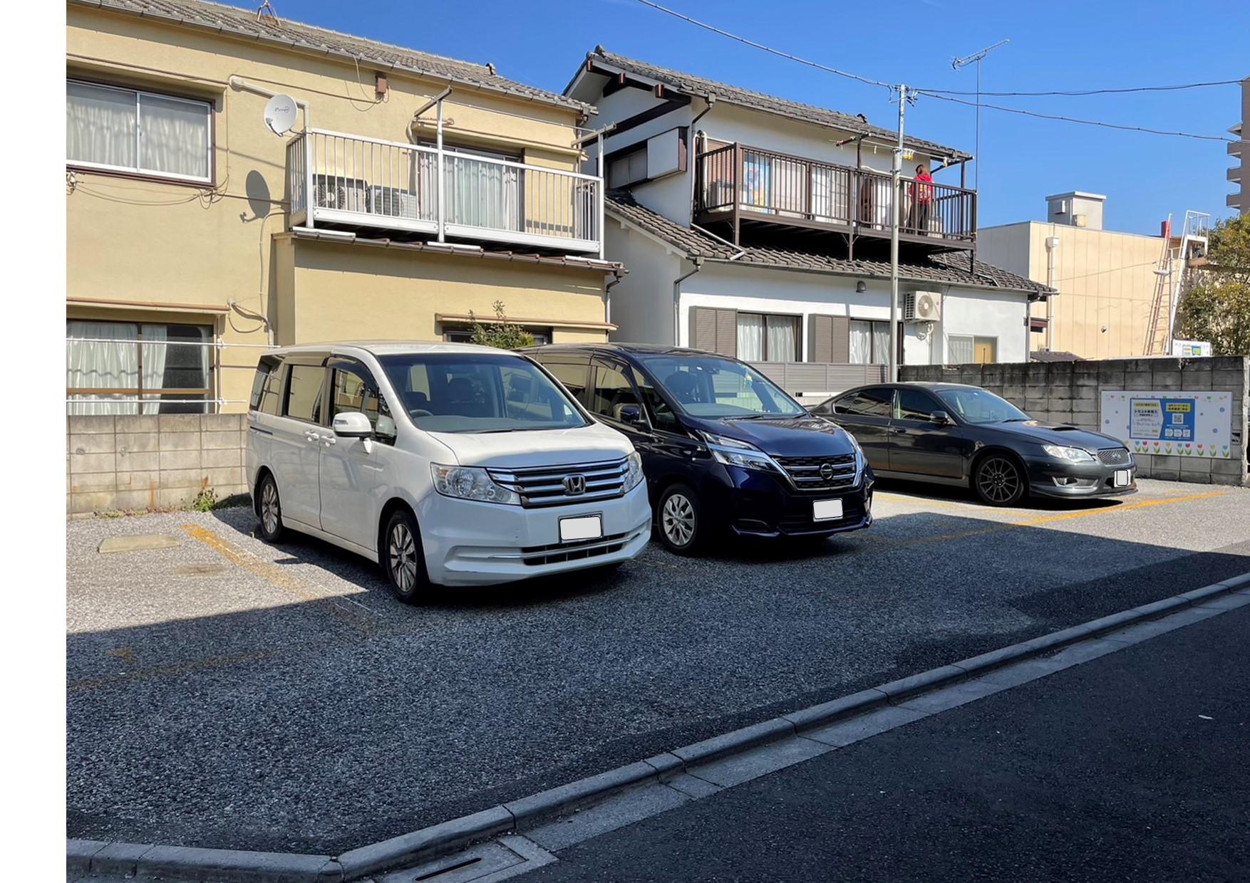 トモユキ東尾久月極駐車場2の外観・駐車場イメージ2枚目