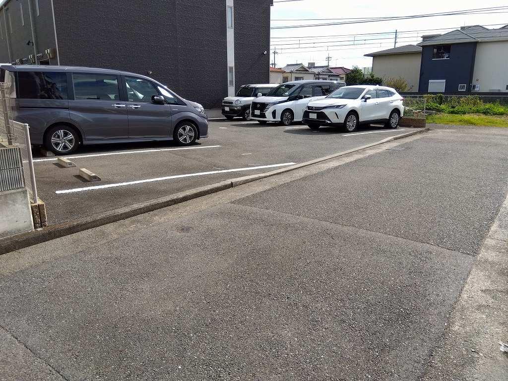 茜(53892)の外観・駐車場イメージ1枚目