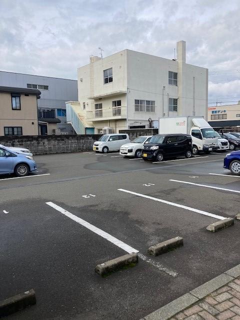 志まや(24839)の外観・駐車場イメージ1枚目