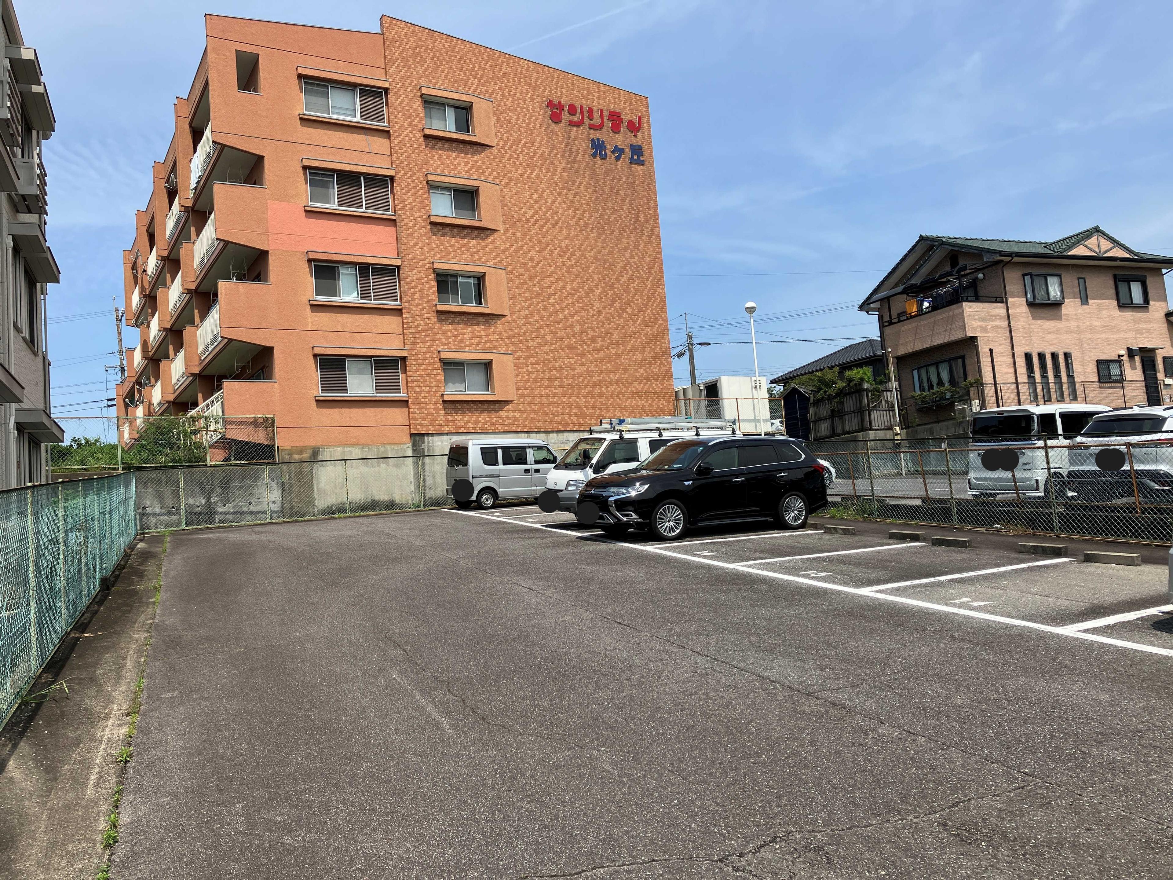 大西駐車場の外観・駐車場イメージ3枚目